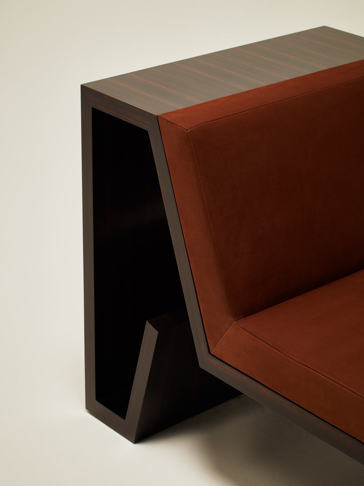 Continuous Chair