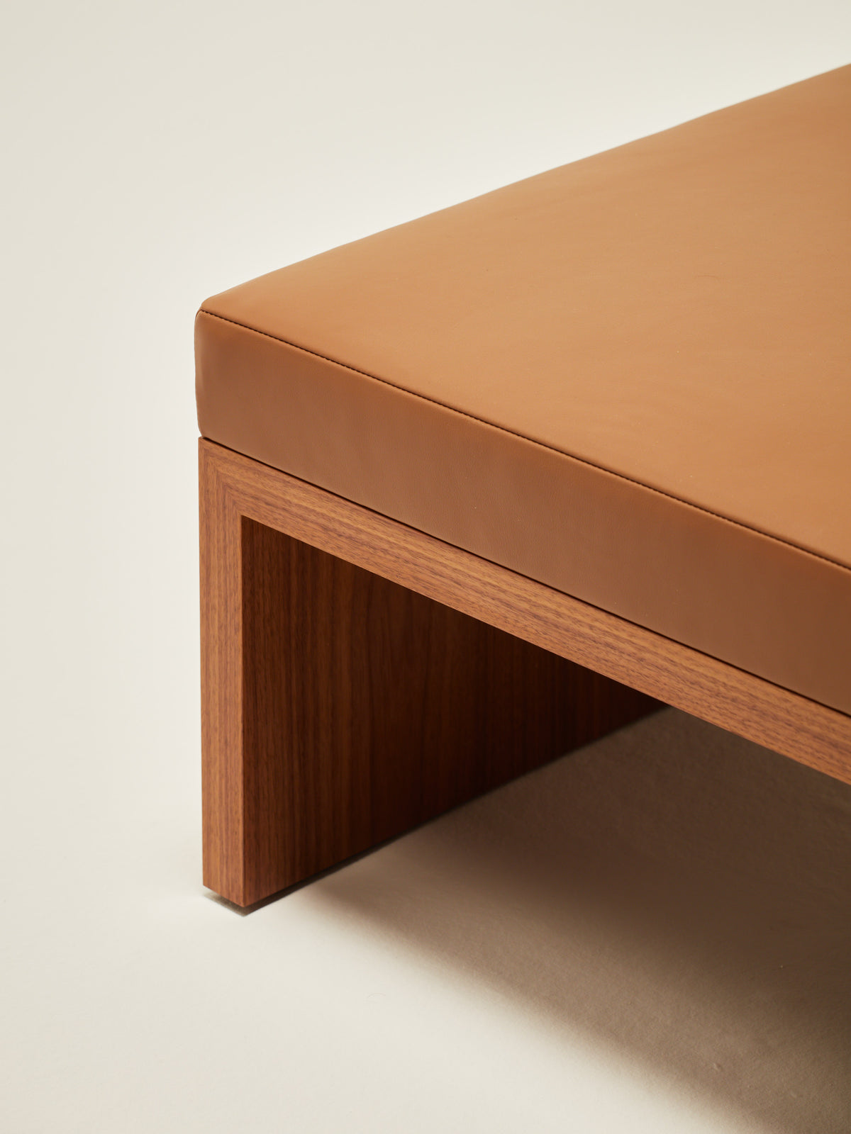 Atelier FM_Con_Ottoman 01