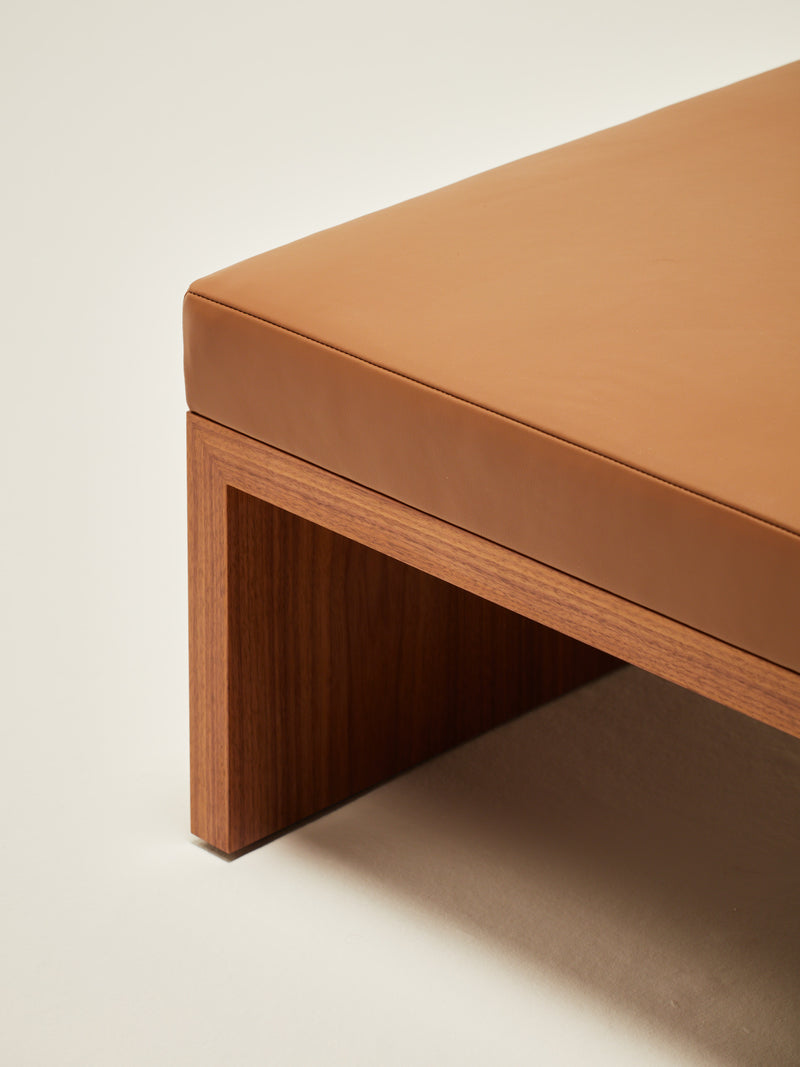 Atelier FM_Con_Ottoman 01