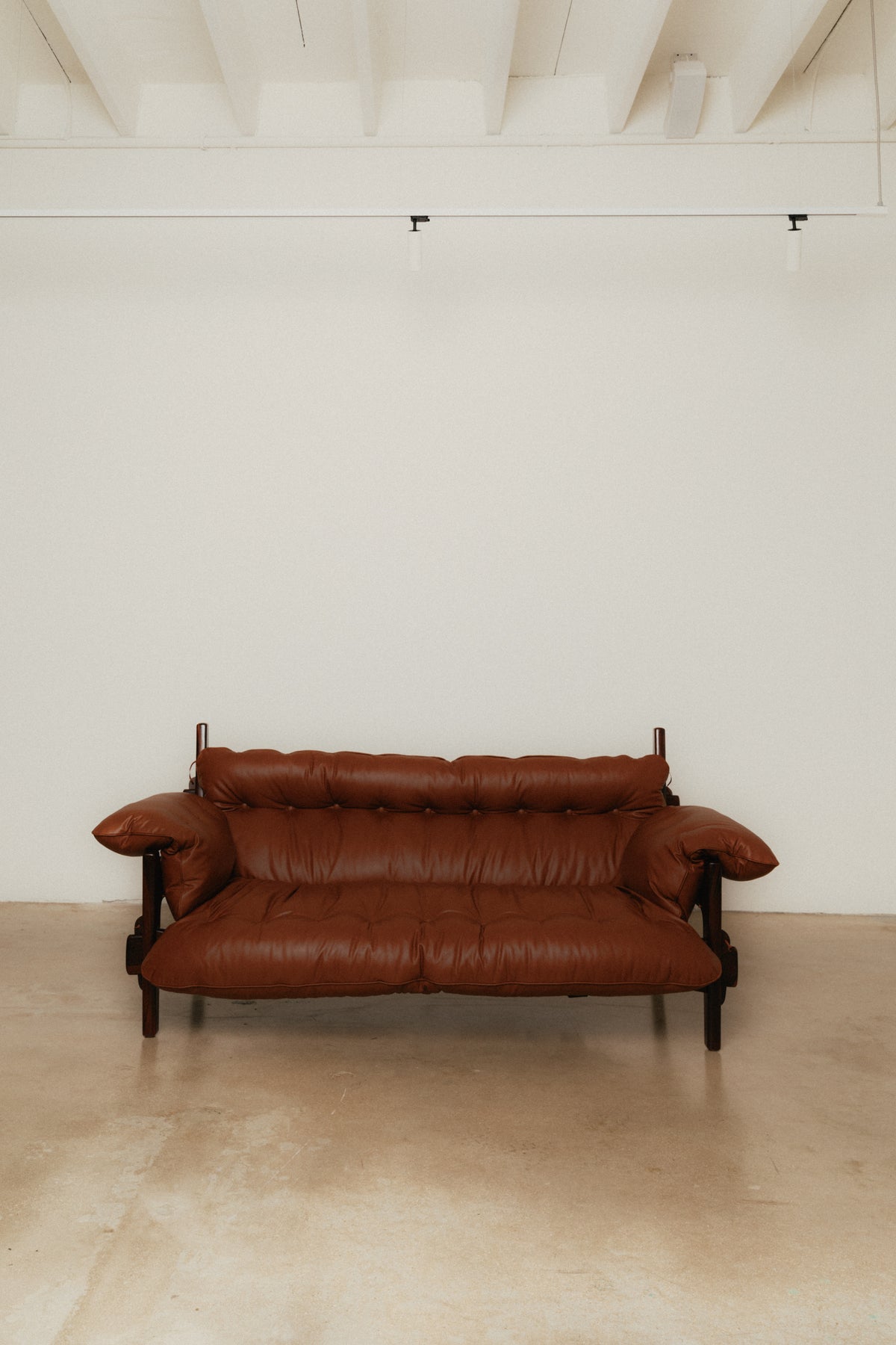 Moleca Sofa