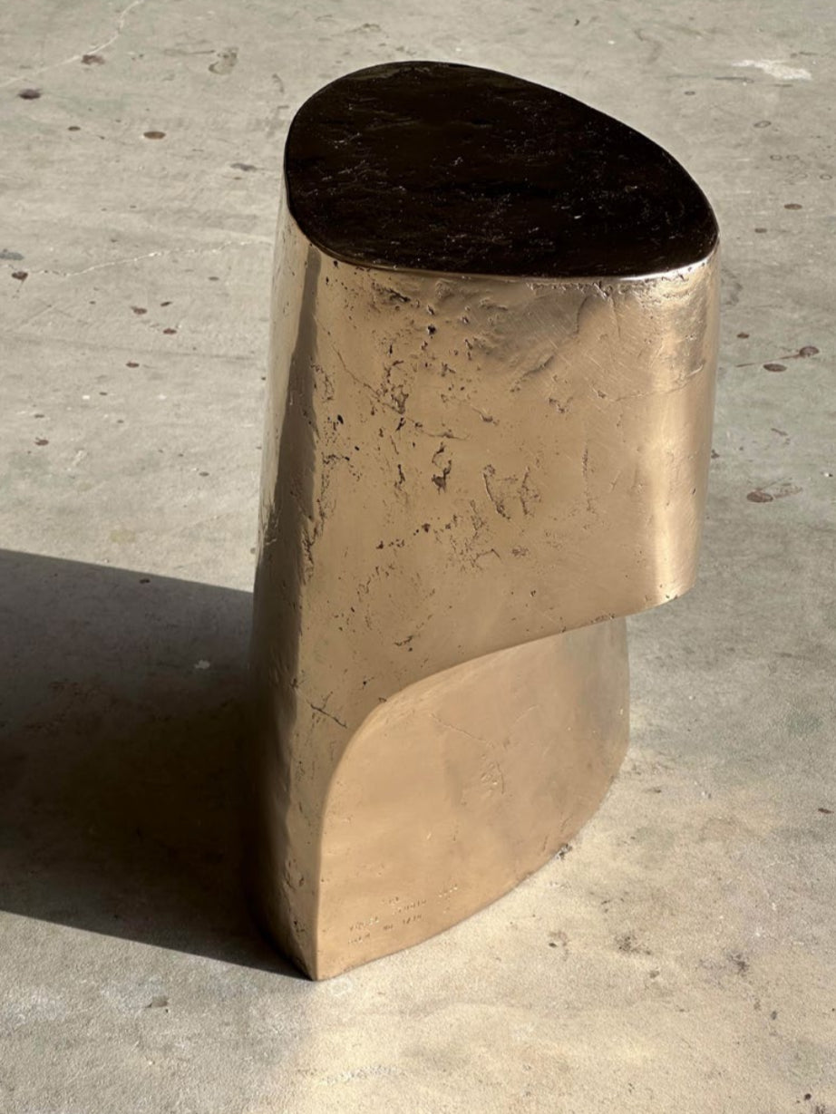 Palm sidetable duo