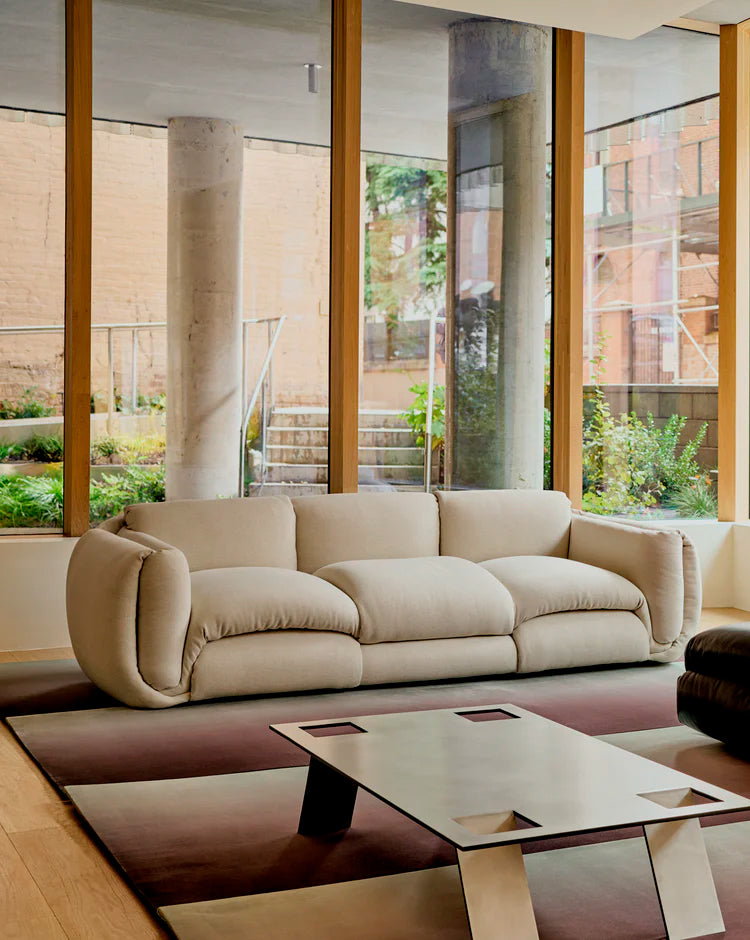 Abrazo Sofa