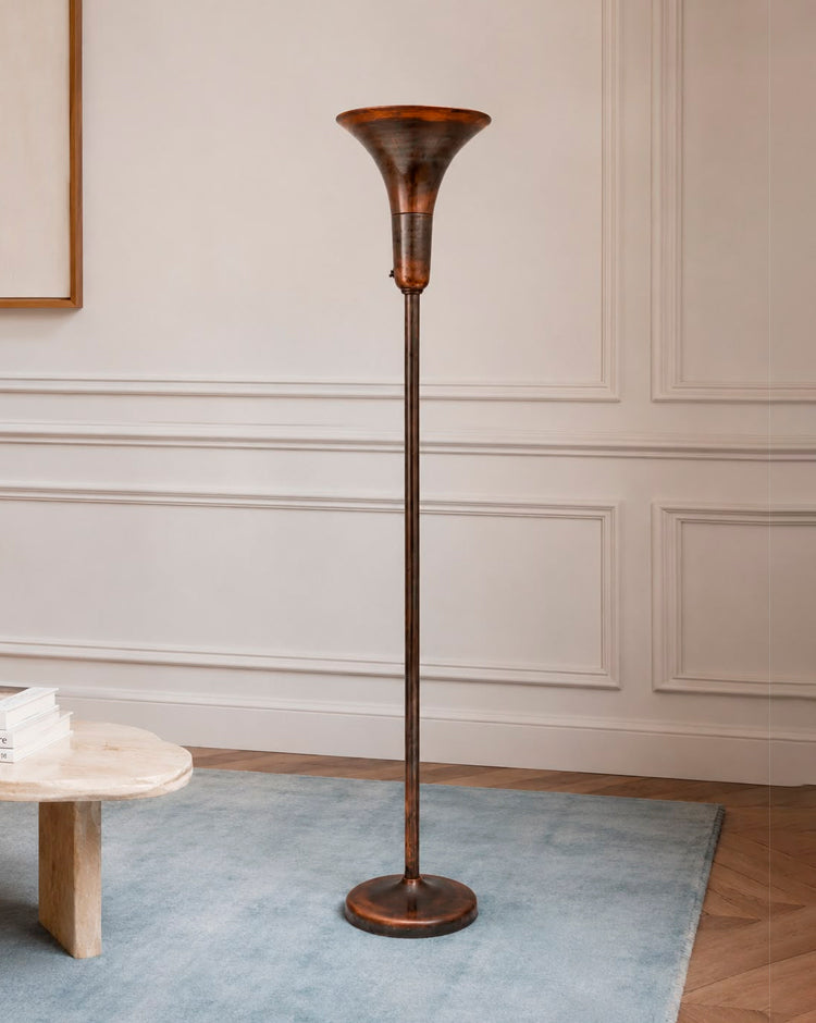 Floor Lamp 1