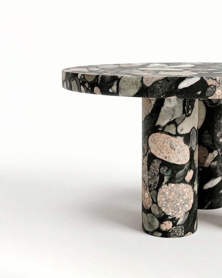 Cuddle Coffe Table
