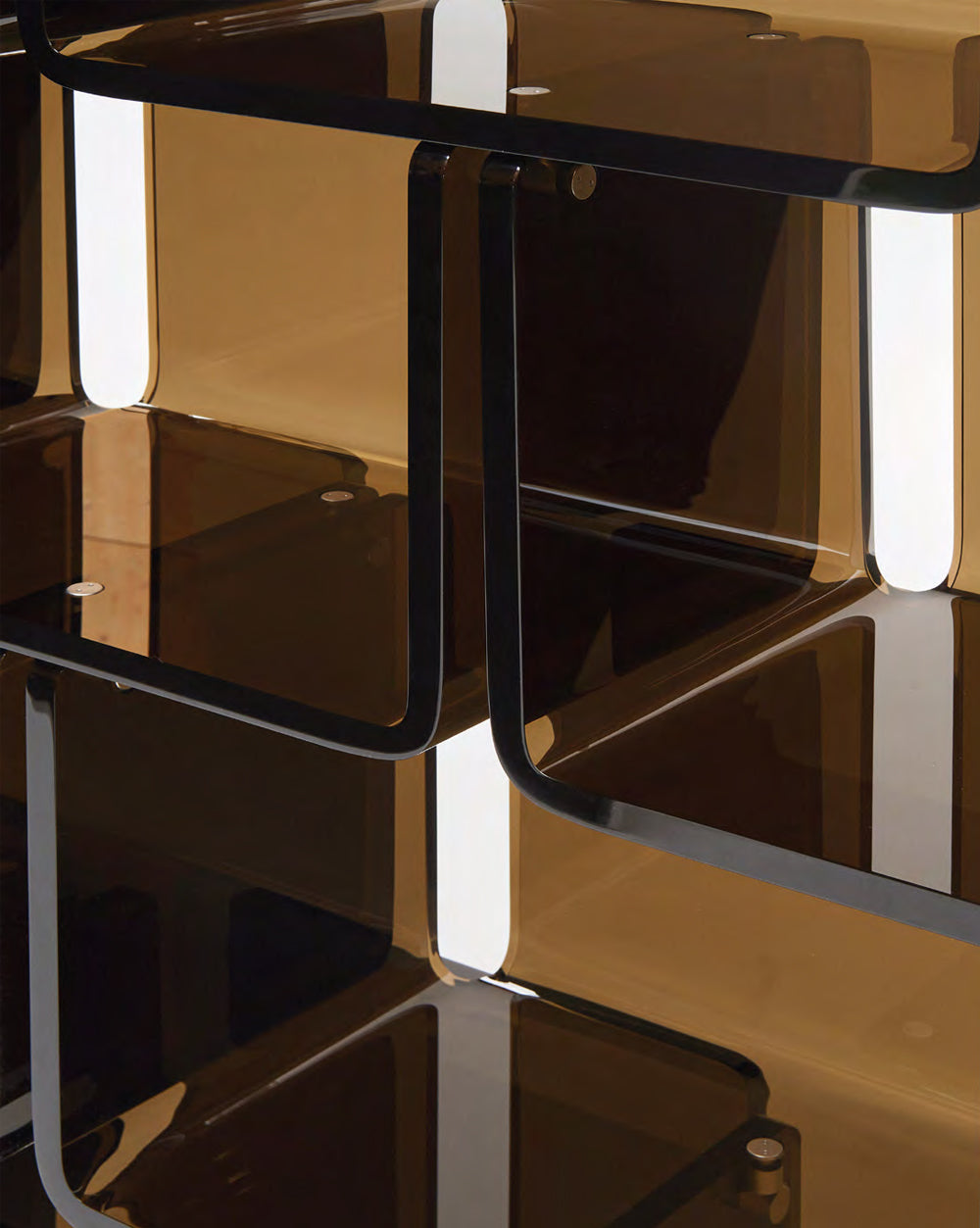 Élysée Bookshelf