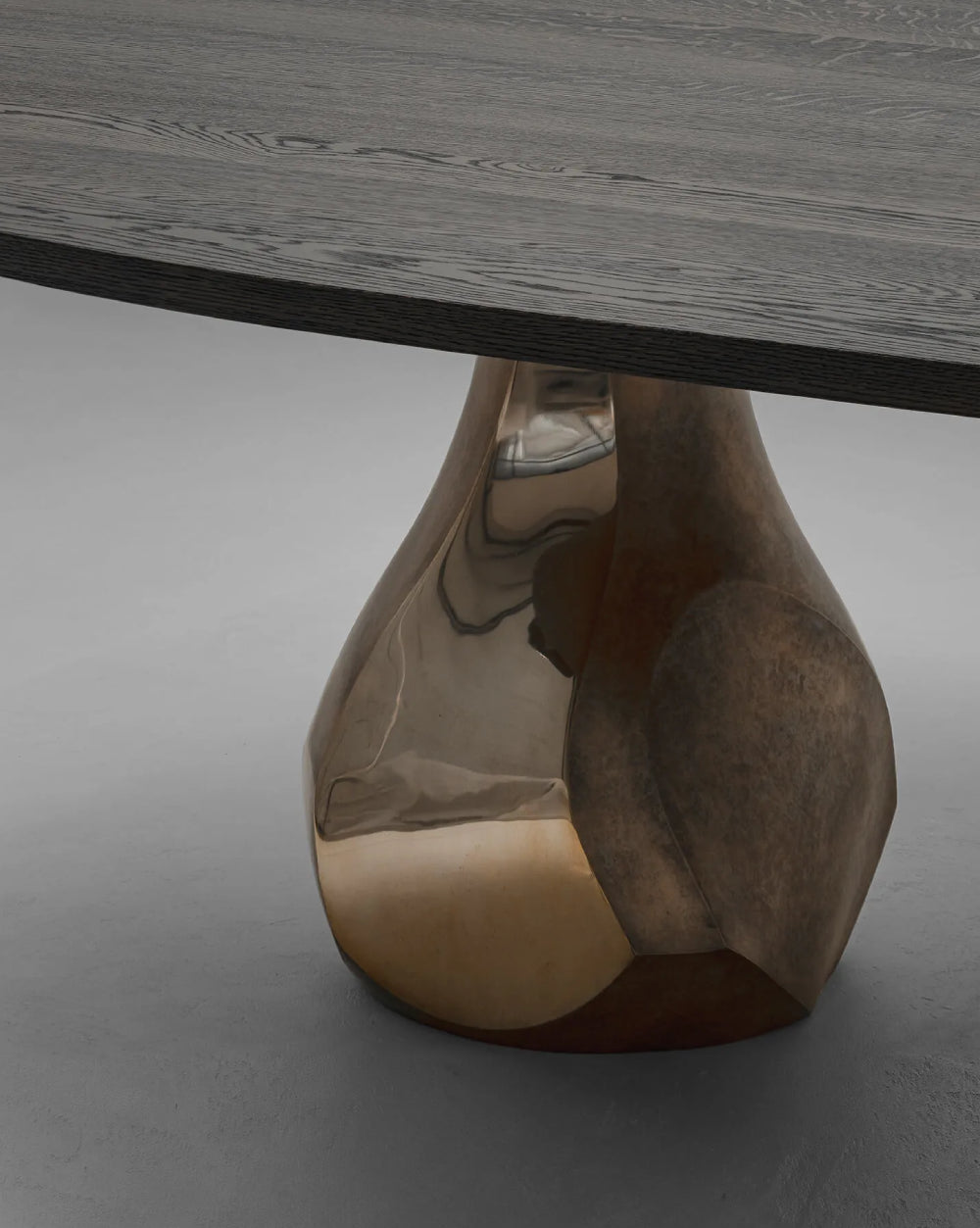 Pukka - Dining Table
