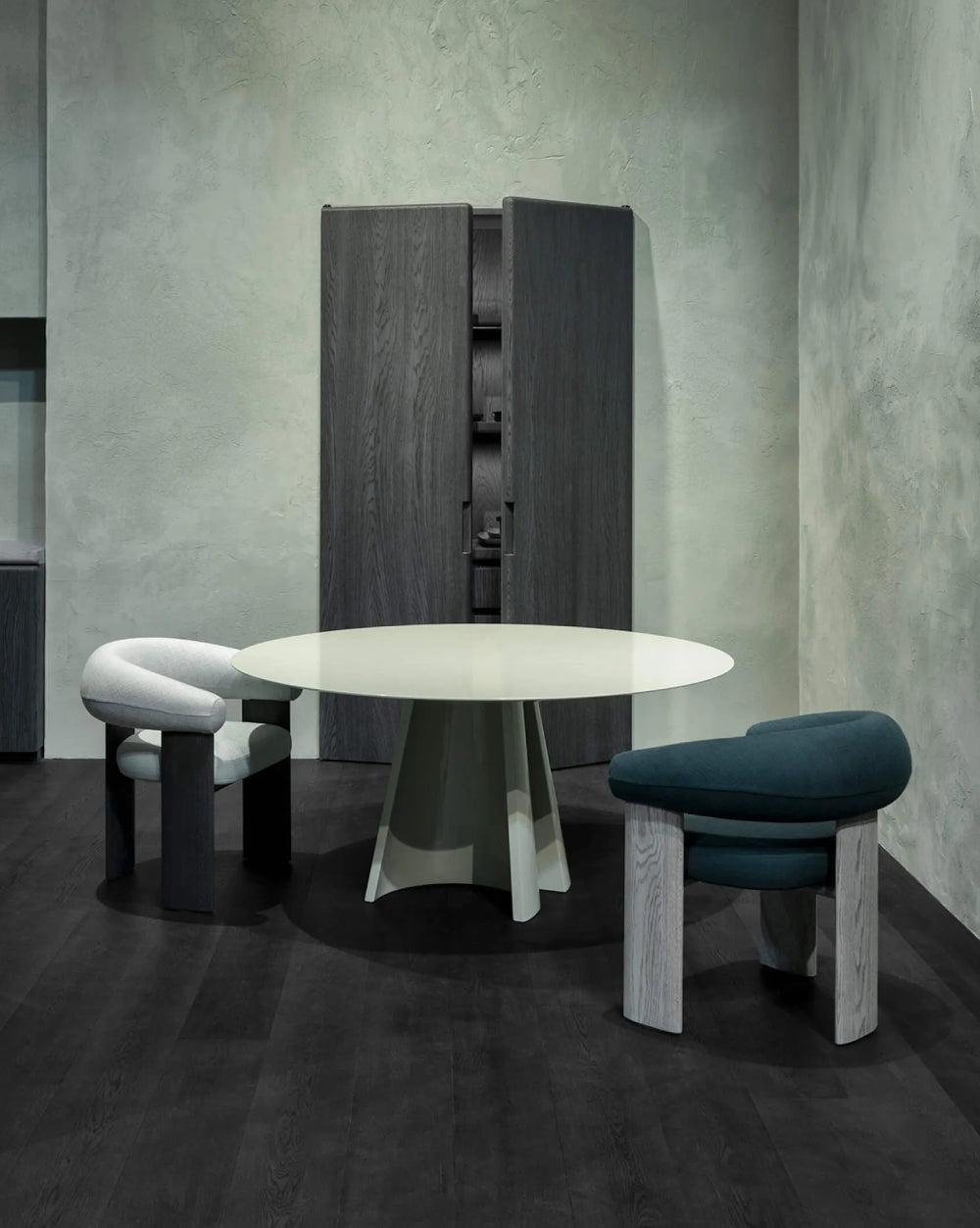Got Dining Table Round