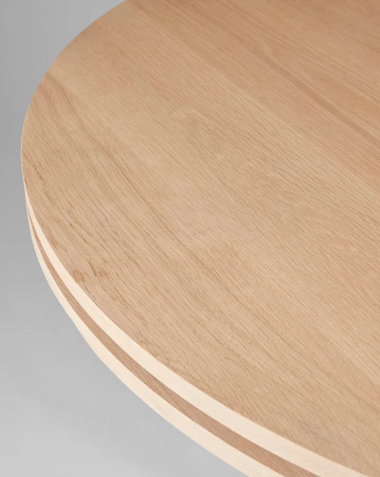 Luz Dining Table