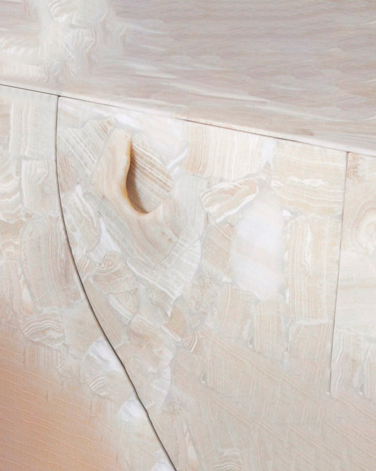 Eoli Credenza